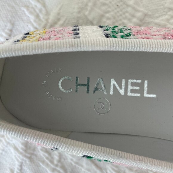 **Chanel Glittered Tweed Ballet Flats** - Picture 3 of 7